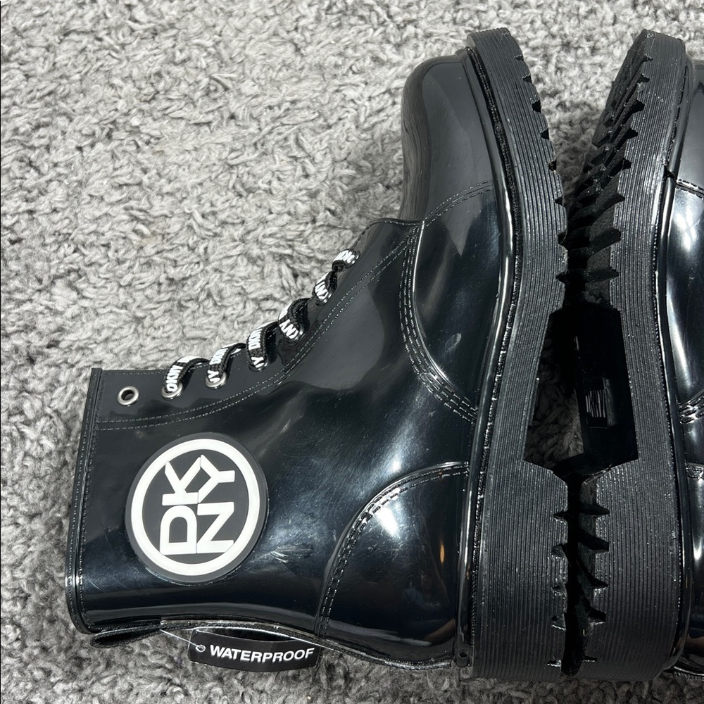 DKNY Combat Boots Womens Size 9 - Picture 8 of 14